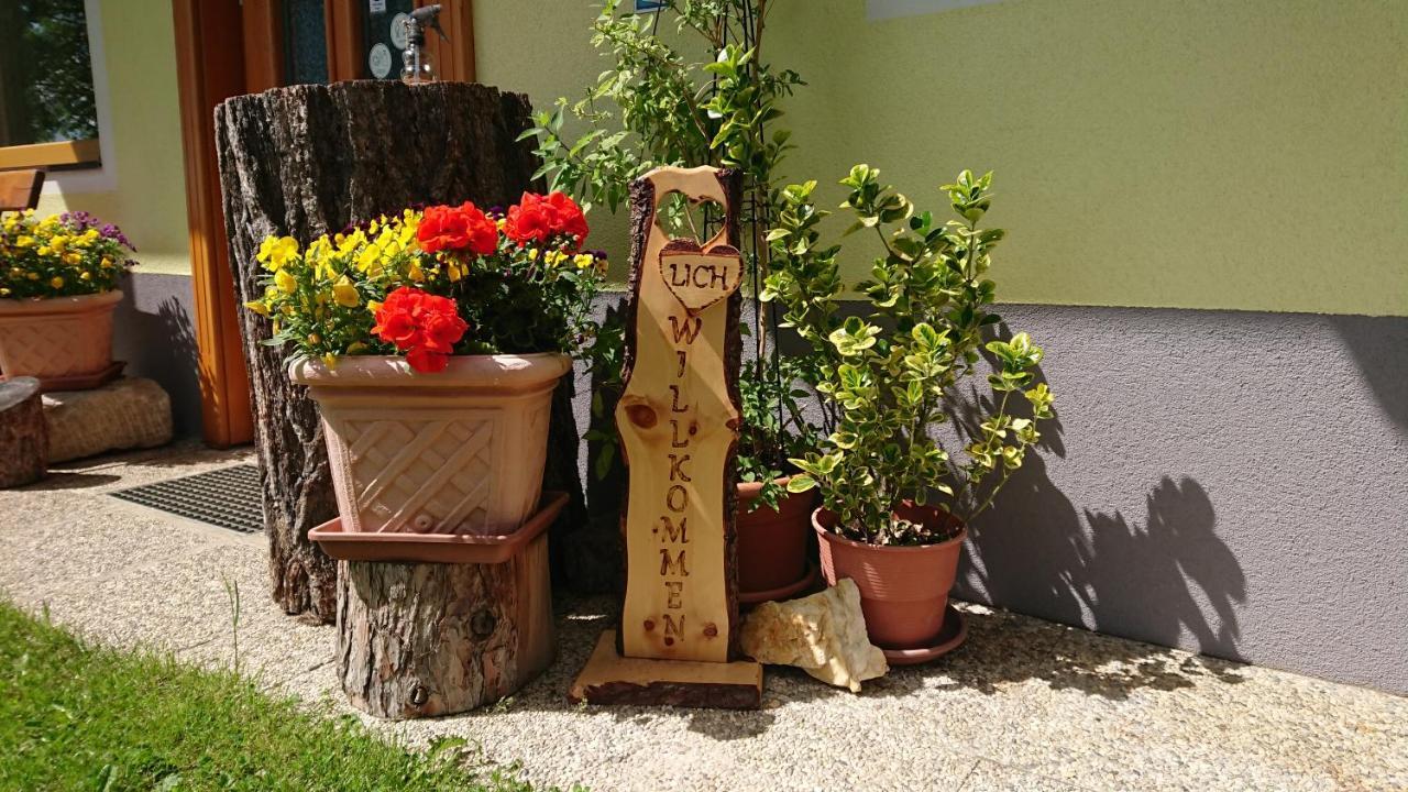 Bauernhof Pension Juri Obergösel Exteriör bild